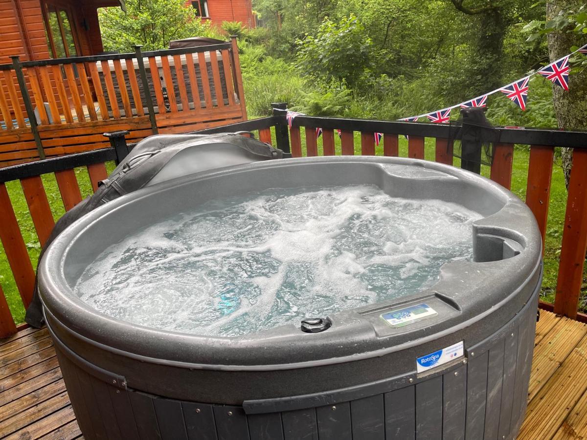 L10 - The Conwy Spa With Hot Tub Villa Bethesda Exterior foto
